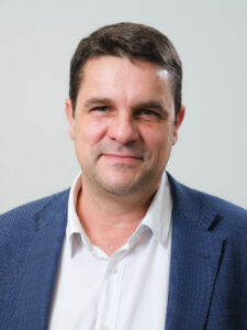Stéphane DOS SANTOS - directeur général adjoint, Relations et solutions agricoles
